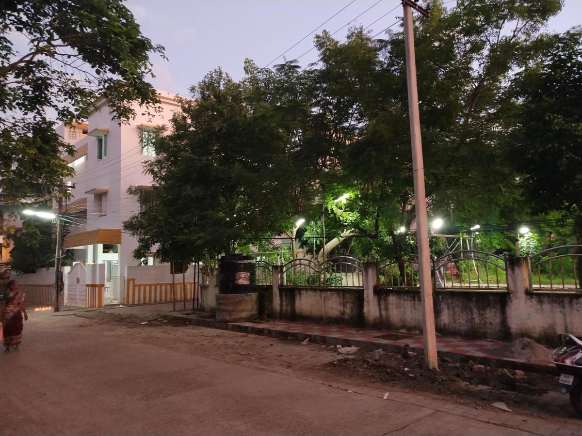 Mayurapriya Inn Chennai Luaran gambar